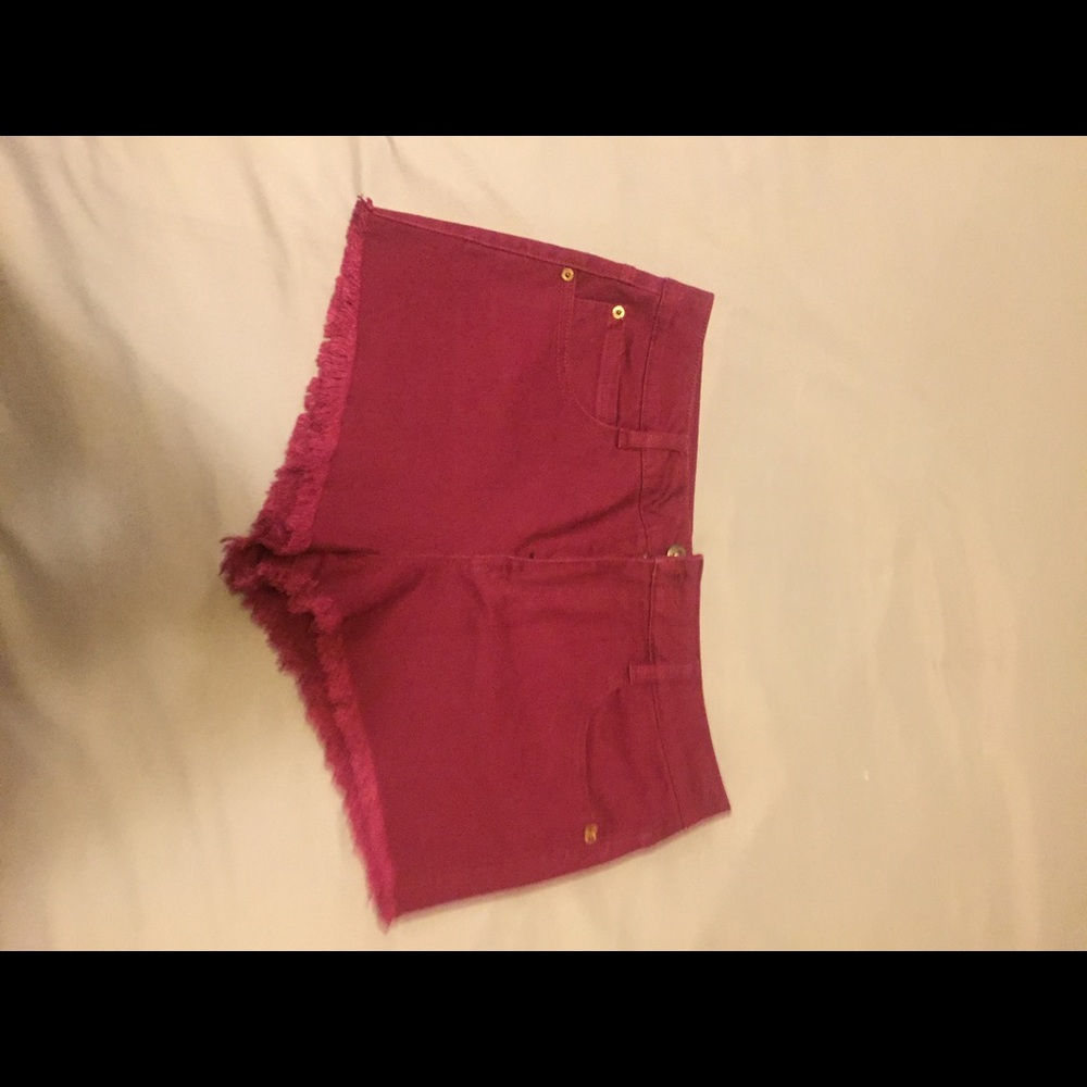Burgundy mid rise shorts